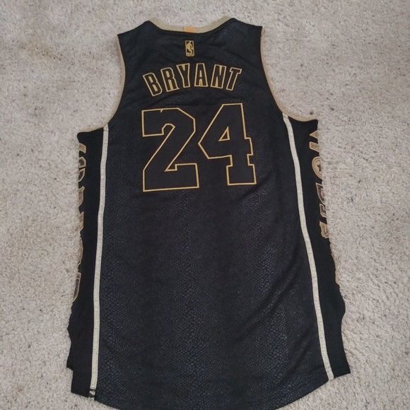 snakeskin kobe bryant jersey